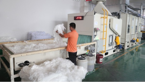 針刺無(wú)紡布廠家為什么需要定制