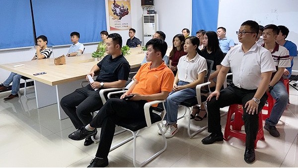 知行合一-口罩定型棉廠家讀書會(huì)