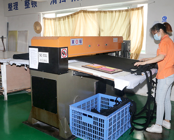 東莞針刺無紡布沖棉區(qū)