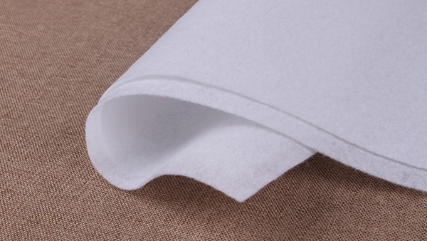 針刺棉無紡布鎖水保濕-到達(dá)仍新鮮