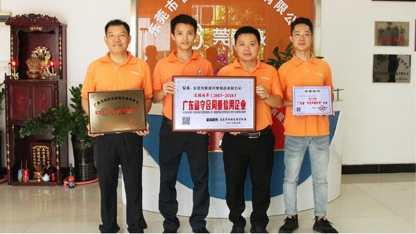 滌綸針刺無(wú)紡布廠(chǎng)